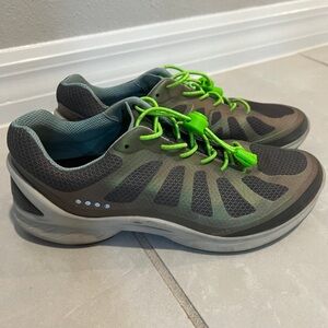 Ecco shoes woman size 38